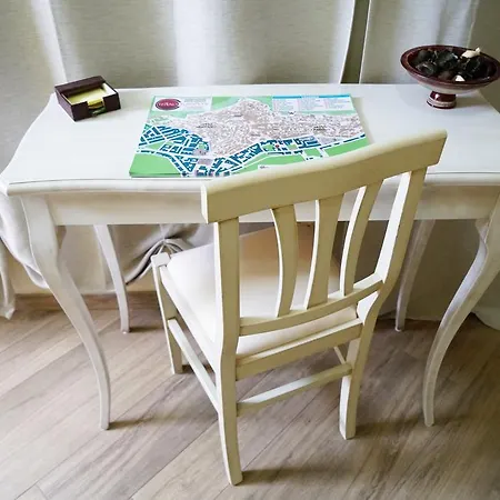 Oda ve Kahvaltı President's 4*